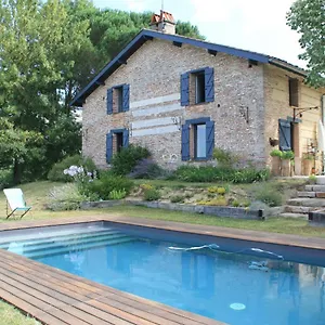 D'hotes De Jacobiel Bed & Breakfast